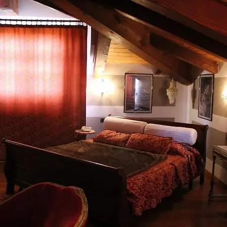 Castello San Giuseppe - Historical 4* Chiaverano