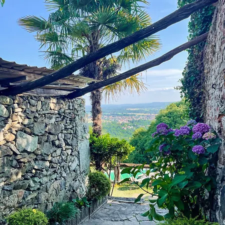 Castello San Giuseppe - Historical 4* Chiaverano